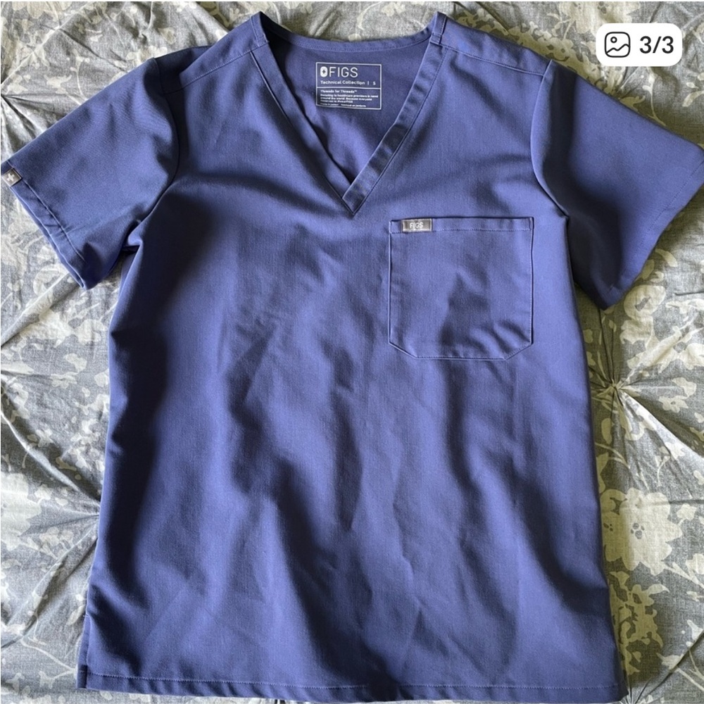 Figs Top